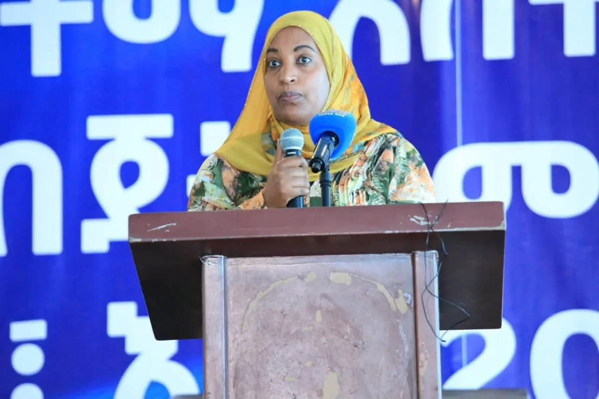 የአዲስ አበባ ንግድ ቢሮ በ62 አመራሮችና ሰራተኞች ላይ እርምጃ ወሰደ